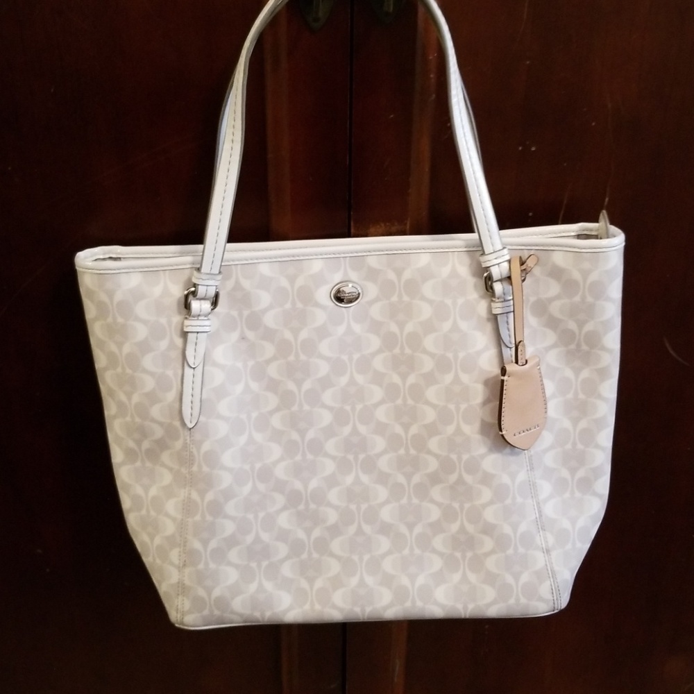 Coach ivory beige bag